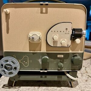 Vintage Kodak Brownie 500, 8mm movie projector.